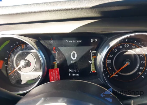 2020 Jeep Gladiator Overland 4X4 z USA, uszkodzony, nr VIN 1C6HJTFG2LL140535